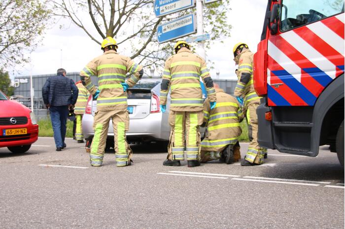 Flinke schade bij ongeval op kruising