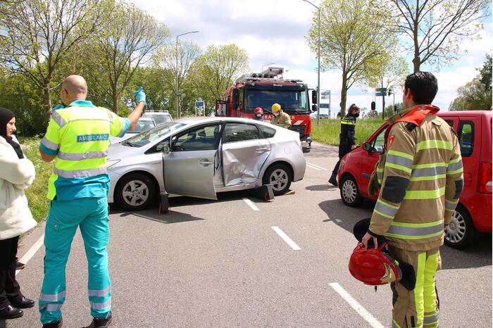 Flinke schade bij ongeval op kruising