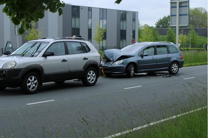 Veel schade bij kop-staart botsing