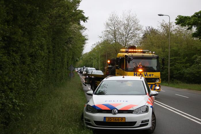 Ongeval tussen drie voertuigen