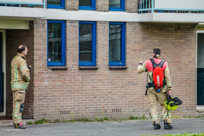 Brand in kelderbox van portiekwoning