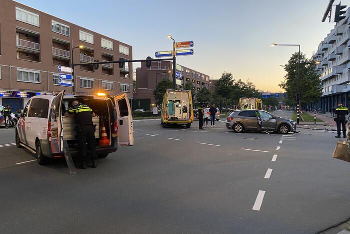 Twee gewonden en ravage bij ongeval