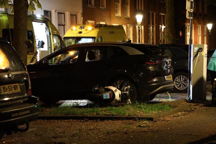 Scooterrijder zwaargewond door eenzijdig ongeval
