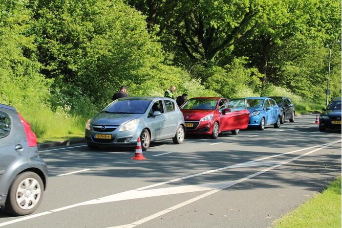 Kettingbotsing tussen vier auto's