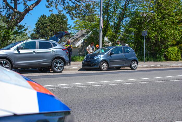 Schade na kettingbotsing tussen drie voertuigen