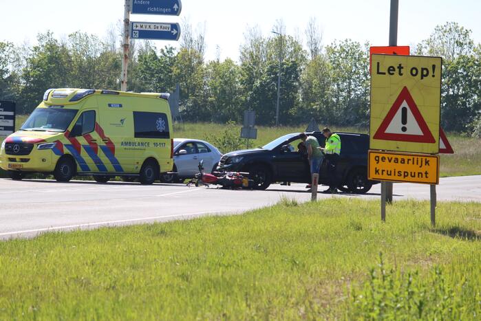 Ongeval tussen personenauto en motorrijder