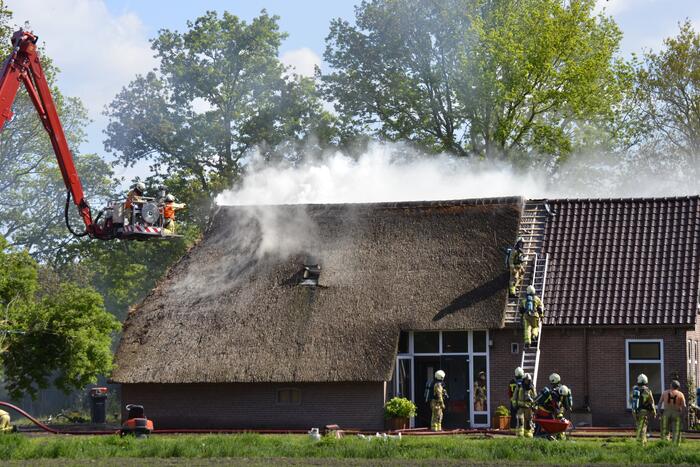 Grote brand in woonboerderij