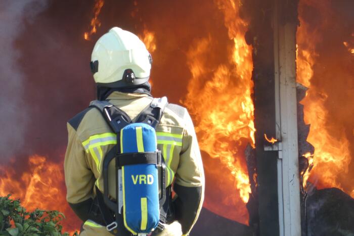 Grote brand in woonboerderij