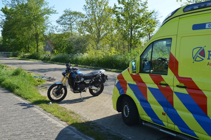 Gewonden bij ongeval tussen wielrenner en motorrijder