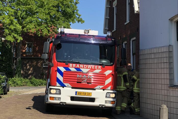 Witgoed-apparaat vat vlam in woning