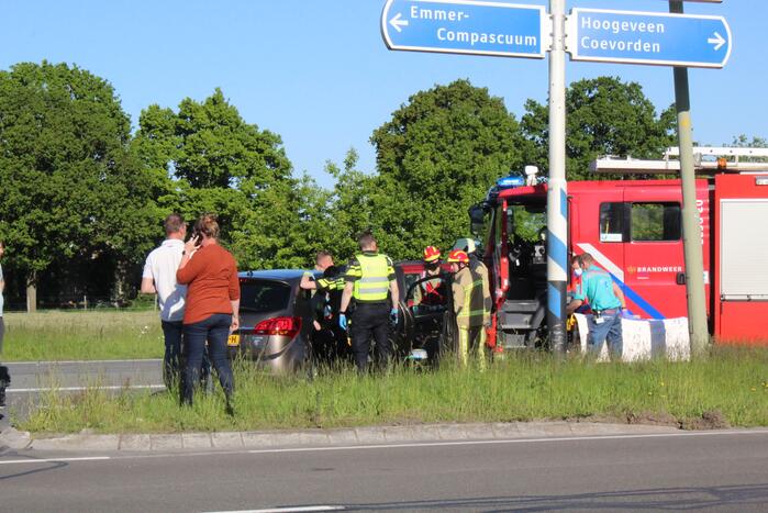 Gewonde bij ongeval tussen twee auto's