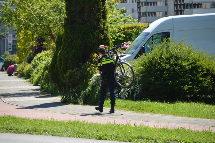 Fietser gewond bij ongeluk met personenauto