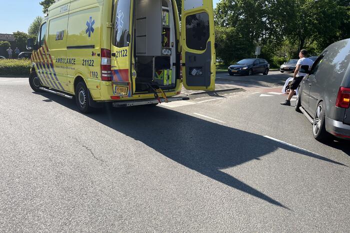 Fietser gewond bij aanrijding met auto