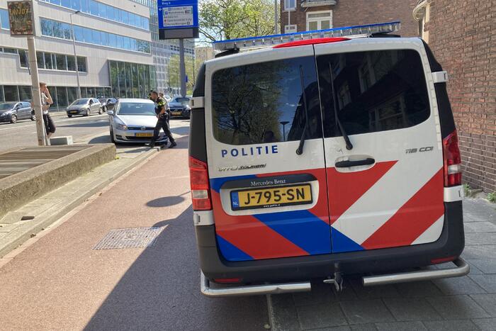Veel schade bij botsing tussen twee auto's