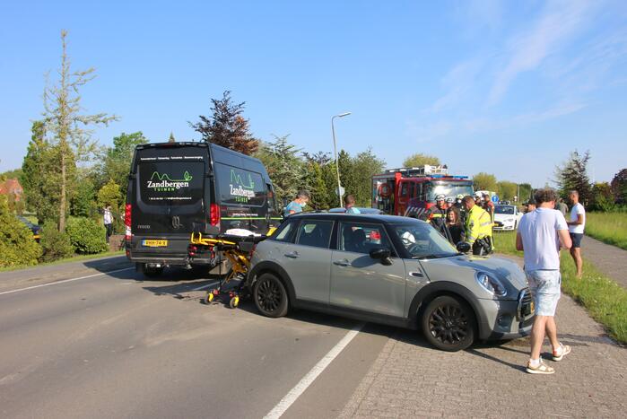 Persoon gewond bij aanrijding