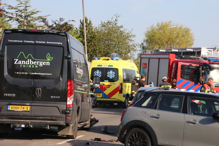 Persoon gewond bij aanrijding