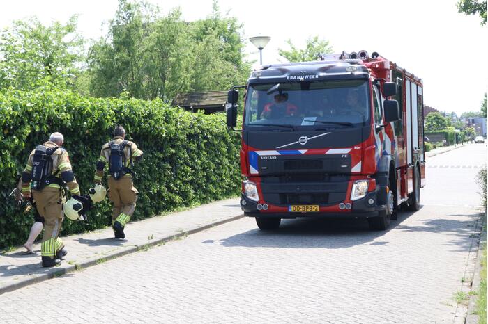 Brandweer doet onderzoek naar gaslucht