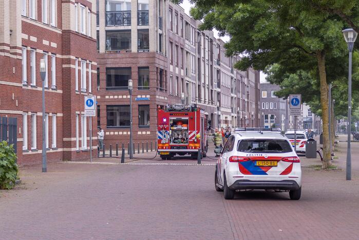 Veel rook bij keukenbrand in appartement