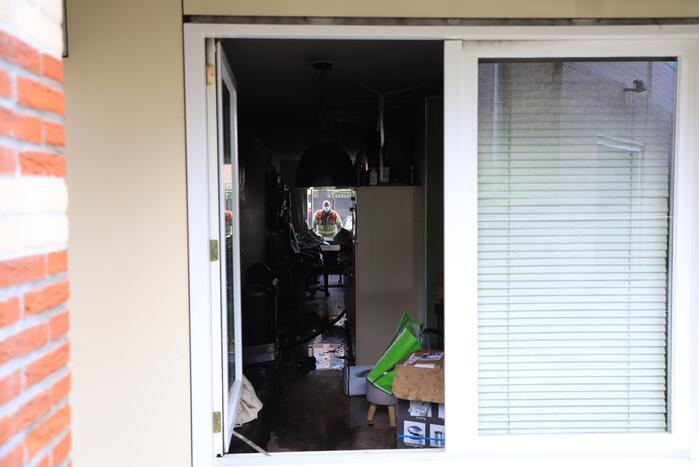 Veel rook bij keukenbrand in appartement