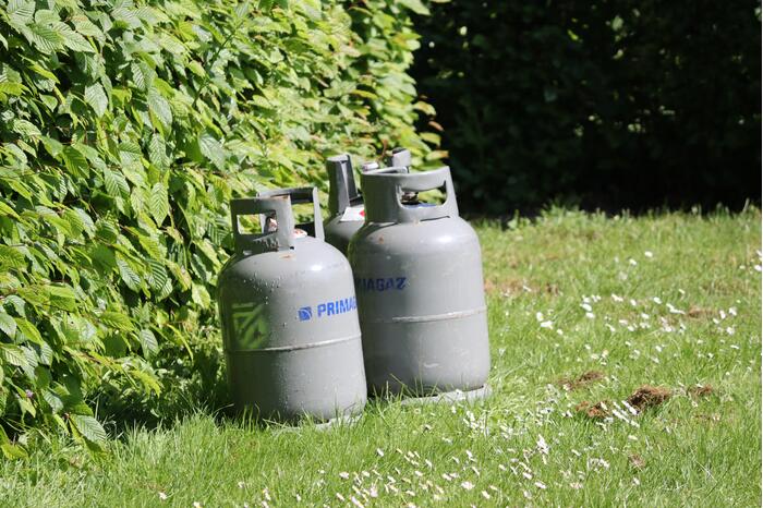 Gewonde bij brand op volkstuinencomplex