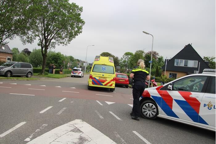 Scooterrijder gewond bij botsing met auto
