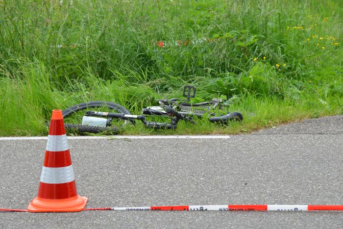 Wielrenner ernstig gewond na ongeval