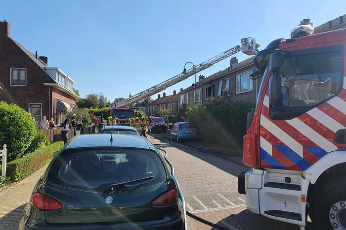Veel bekijks bij woningbrand