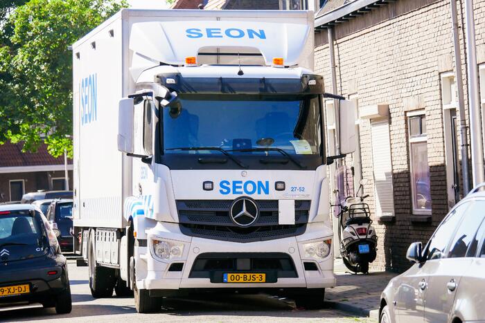 Productie synthetische drugs in schuur van woning, drie aanhoudingen