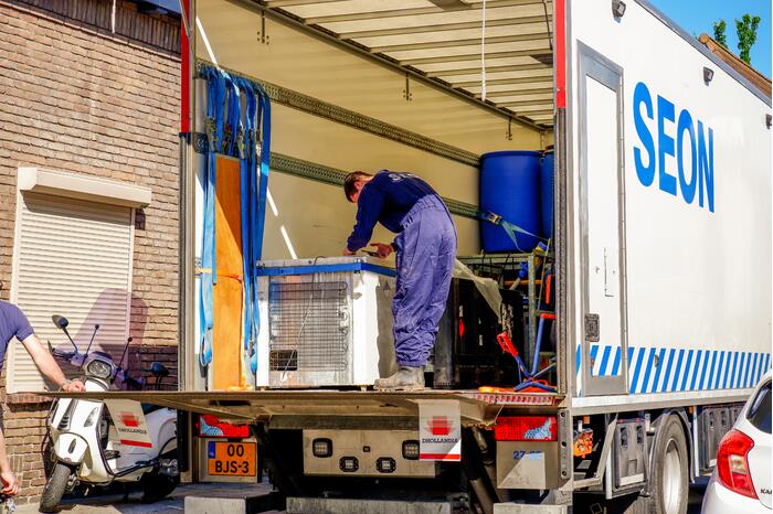 Productie synthetische drugs in schuur van woning, drie aanhoudingen