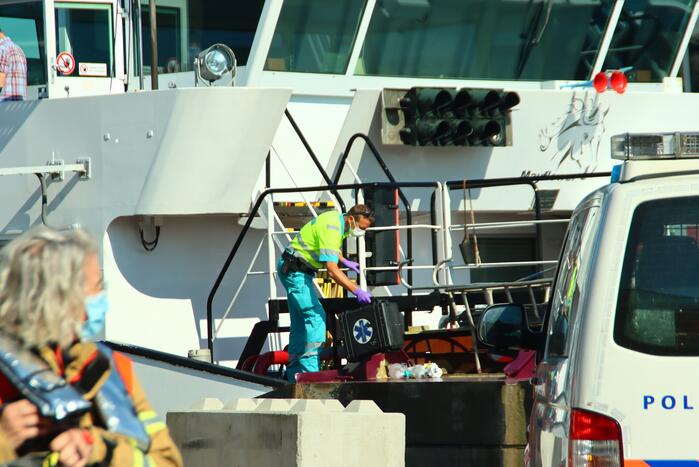 Zwemster overlijdt na botsing met vaartuig