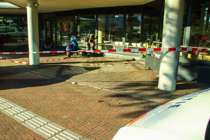 Gewonde bij steekpartij bij stadsterras