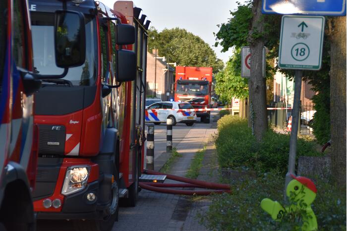 Veel rook bij brand in loods