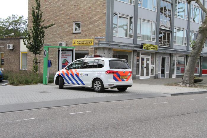 Dronken man aangesproken en gesommeerd te vertrekken