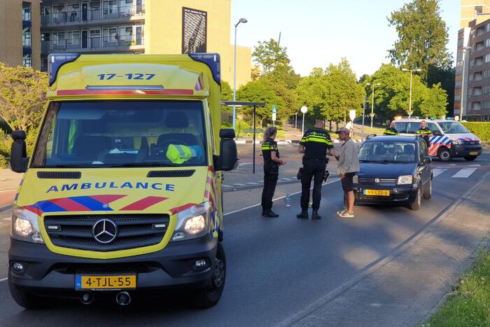 Persoon gewond na ongeval met personenauto