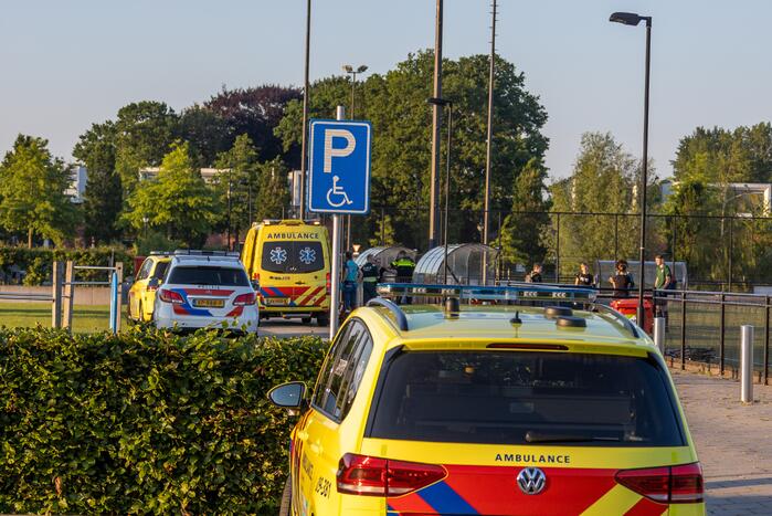 Hockeyspeler zwaargewond bij incident op veld
