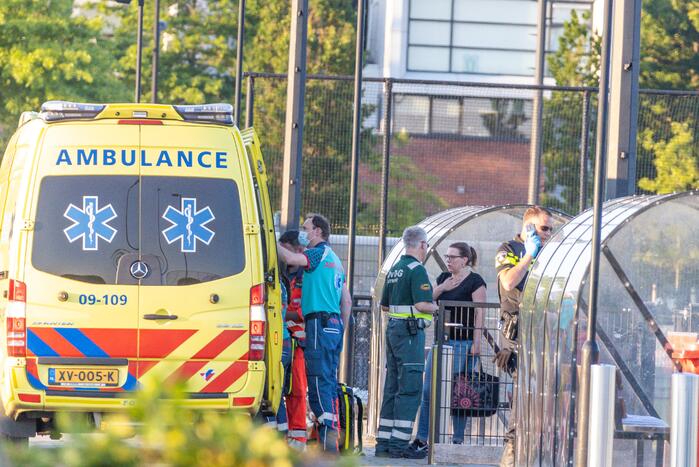 Hockeyspeler zwaargewond bij incident op veld