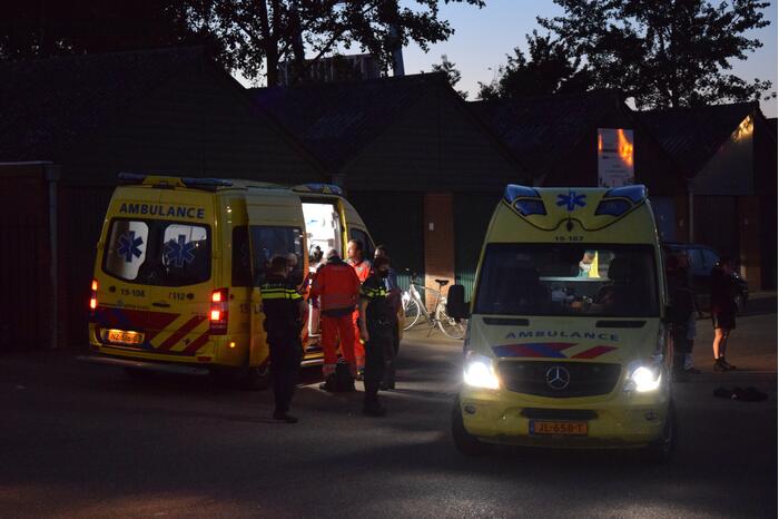 Personen raken te water na incident