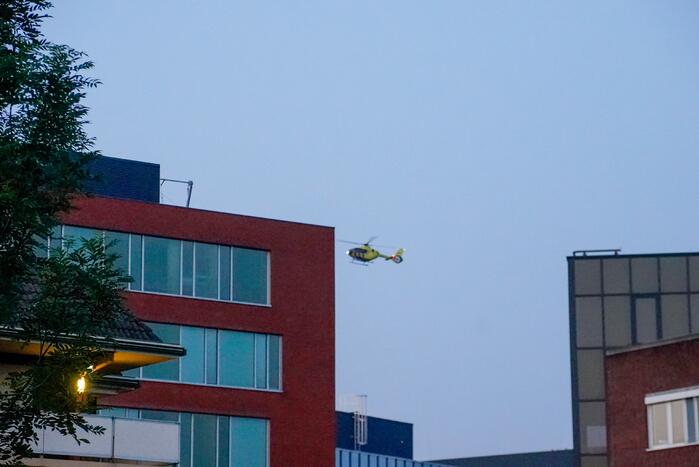 Zwaargewonde mannen in hotelkamer aangetroffen