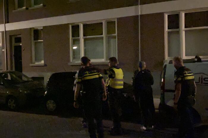 Twee aanhoudingen na achtervolging personenauto met schade