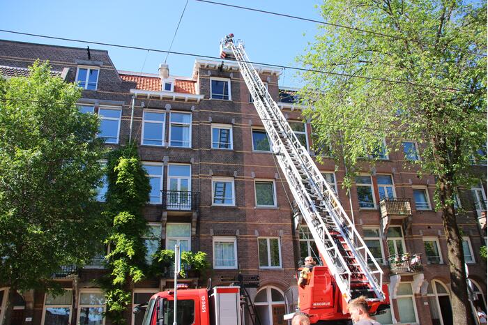 Veel rook bij brand in woning