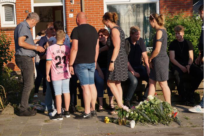 Stille tocht voor doodgestoken 14-jarige jongen