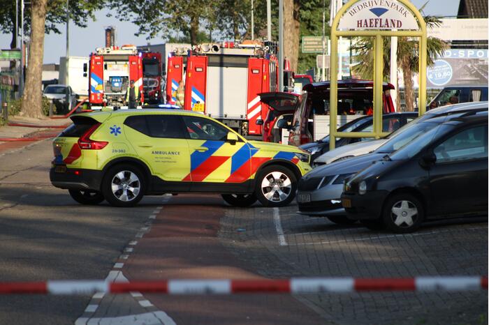 Uitslaand brand in bedrijfspand