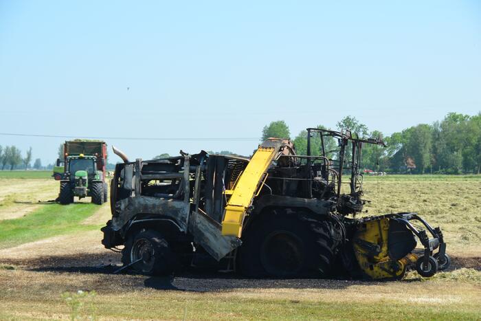 Maishakselaar uitgebrand tijdens werkzaamheden, Albadawei Poppenwier