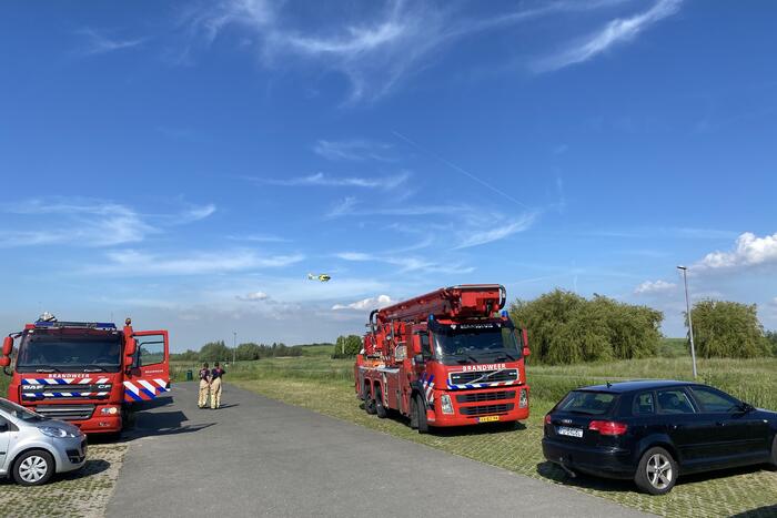 Grote zoekactie naar persoon te water