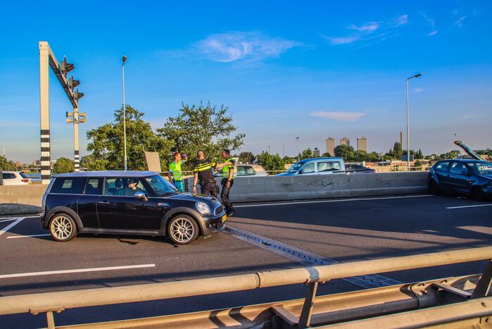 Snelweg afgesloten na ongeval