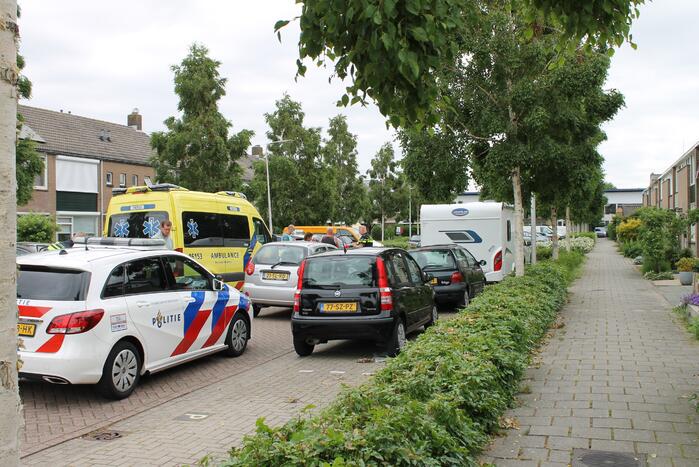 Brommerrijder gewond bij botsing met auto