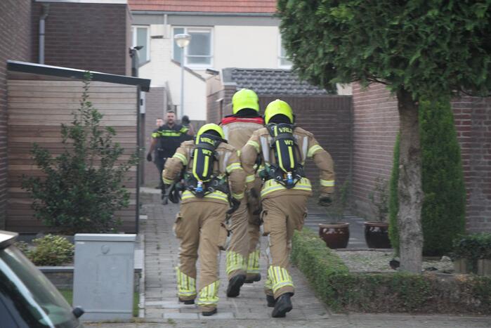Veel rookontwikkeling bij brand in garagebox