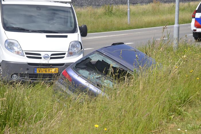Verkeersruzie eindigt in ongeval met meerdere voertuigen