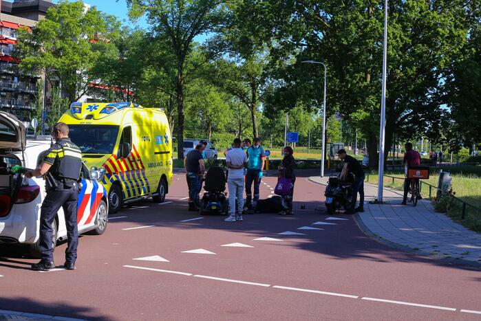 Twee gewonden na ongeval tussen scootmobiel en scooter