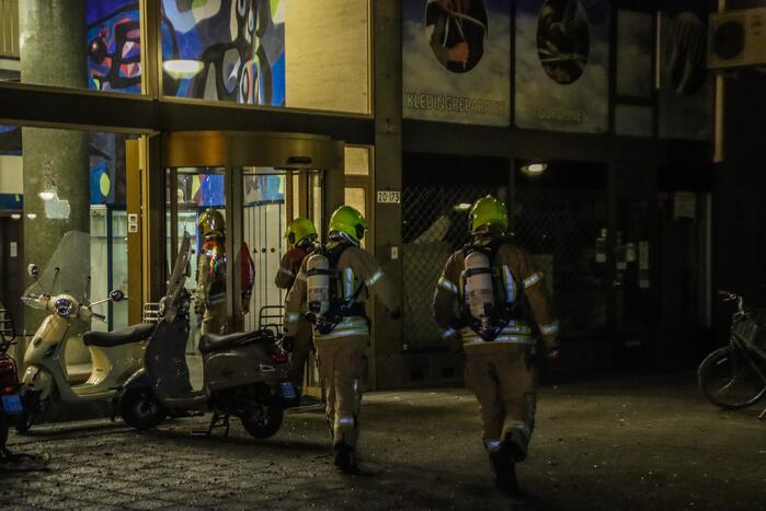 Flat geëvacueerd na zeer grote brand